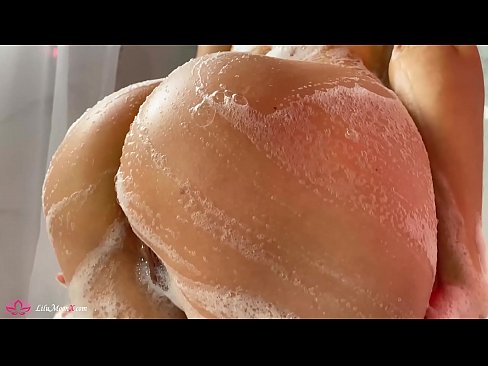 ❤️ Brünette masturbiert Muschi mit Vibrator zu intensivem Orgasmus in der Dusche ❤️❌ Fucking video bei uns de.bsglass.ru ☑