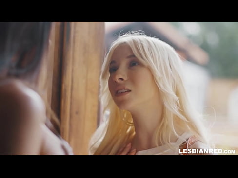 ❤️ Mädchen kommt ein paar Monate später nach Hause und leckt die Muschi ihrer Stiefmutter ❤️❌ Fucking video bei uns de.bsglass.ru ☑